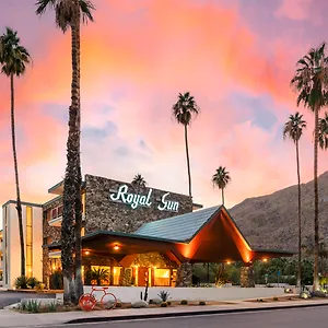 Royal Sun 4*, Palm Springs United States